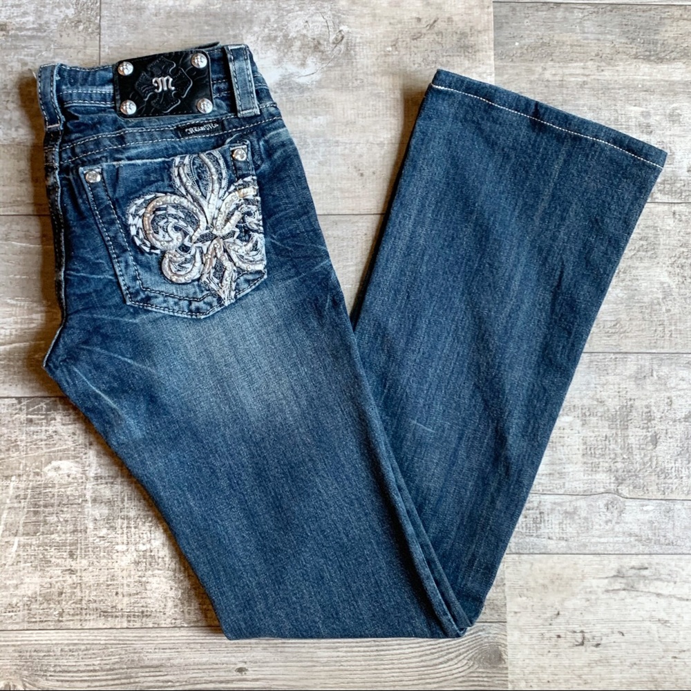 Miss Me Bootcut Fleur de Lis Pocket Jeans Size 28